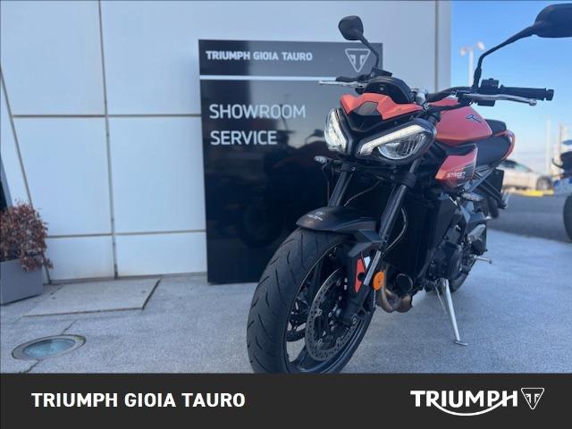 TRIUMPH Street Triple 765 R