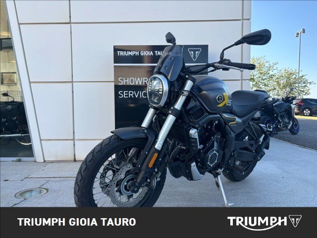 VOGE Trofeo 525 AC X Scrambler Abs