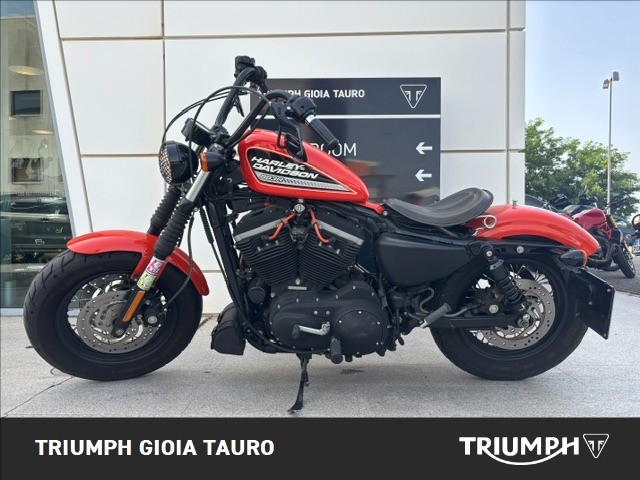 HARLEY-DAVIDSON 883 Sportster XLR R